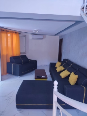 Appartement de 3 chambres Salon à louer à Saly Sénégal
