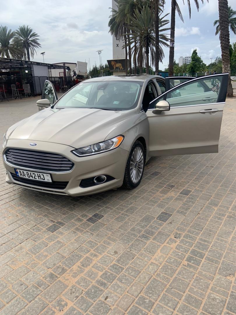Location Ford Fusion Ford fusion full options disponibles pour location

