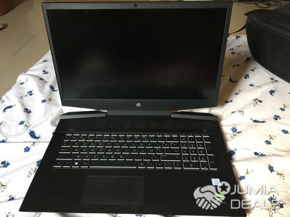 HP Pavilion Gaming Laptop 15-dk1xxx NVIDIA GTX 1060 Ti Core i5 10th Ram 16 gb disque dur SSD 512 gb NVIDIA GTX 1060 Ti de 6 gb dédié clavier rétro-éclairé. Facture plus garantie livraison 2000