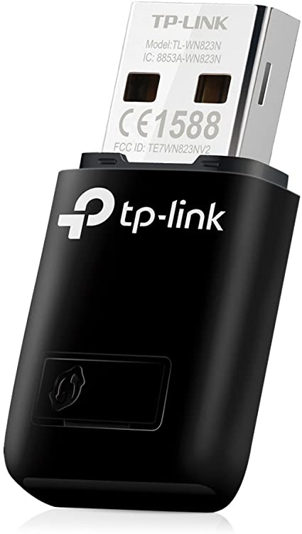 Clé wifi TP-LINK TL-WN823N L’adaptateur USB TL-WN823N de TP-LINK est une mini-clé sans fil N de 300Mbps qui permet aux utilisateurs de relier un ordinateur de bureau ou portable à un réseau sans fil et de profiter des performances d’une haute vitesse sans fil. De conception ergonomique avec sa petite taille, cet adaptateur est pratique et facile à transporter. Avec ses caractéristiques diverses, le mode SoftAP, la configuration de la sécurité avec un bouton, la facilité d’utiliser le logiciel de configuration, le TL-WN823N est un excellent choix pour profiter d’un réseau sans fil rapide.
Vitesse sans fil N jusqu’à 300Mbps – Étendre la couverture sans fil
Avec des vitesses sans fil jusqu’à 300Mbps et la technologie de pointe MIMO, le TL-WN823N vous fournit des connexions sans fil rapide et fiable pour une utilisation sans lenteur des jeux en ligne et des visualisations vidéos HD. Mieux encore, le TL-WN823N réalise sa meilleure performance avec des appareils sans fil N, mais il fonctionne aussi parfaitement avec des appareils existants de réseaux IEEE 802.11b/g.
Mode SoftAP – Partage facile d’une connexion Internet sans fil
Le mode SoftAP permet à cet adaptateur de petite taille de fonctionner comme un point d’accès sans fil virtuel. Une fois activé, ce mode permet aux utilisateurs de transformer leus connexions filaires existantes connectées à un ordinateur en une connexion sans fil afin de la partager avec d’autres appareils WiFi, comme des ordinateurs portables, des smartphones ou des tablettes.
Bouton de configuration de la sécurité
Compatible avec Wi-Fi Protected Setup (WPS), le TL-WN823N intègre la fonction Quick Security Setup qui permet aux utilisateurs de configurer la sécurité de leur réseau quasi-instantanément en appuyant sur le bouton “QSS” du routeur, afin d’établir automatiquement la connexion en mode sécurisé WPA2, beaucoup plus sûr que le chiffrement WEP. Cette configuration de sécurité est non seulement plus rapide que les méthodes normales, mais elle est également plus pratique du fait que vous n’avez plus besoin de mémoriser un mot de passe !
Facile à utiliser
Inclus dans le CD de ressources, l’utilitaire de configuration optimisé peut aider les utilisateurs à compléter l’installation du logiciel et les paramètres du réseau sans fil en quelques minutes. Cette installation est simple et l’interface d’utilisation conviviale rend le TL-WN823N tellement pratique que même les utilsiateurs novices peuvent démarrer rapidement et établir leurs connexions sans effort.