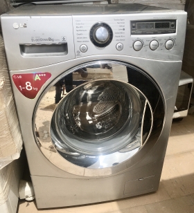 Machine à laver LG inox 8kg DAROU RAHMANE TRADING vous propose une machine à laver 8kg LG inox venant de l’Allemagne en très bon état et avec garantie 