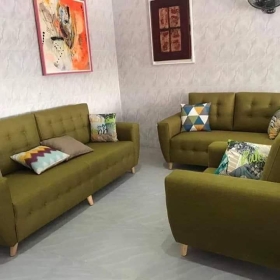 Salon velours et tissu Salons neufs en velours et en tissu disponibles chez Inovmeuble à partir de cinq cent cinquante mille francs CFA 

Livraison gratuit dans la ville de Dakar 