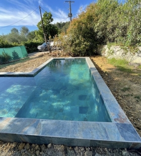 Carreaux piscine moderne pierre bali Carreaux piscine en pierre bali moderne 