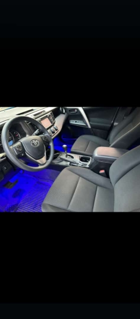 S.T.M vente de véhicules  Toyota RAV4 AWD 2016
- Venant des USA déjà dédouané 
- camera de recul
- Version 4x4
- 4 cylindres
- Essence automatique
- Kilométrage: 106.589
- Très propre, rien à signaler