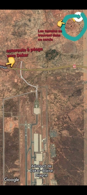 Terrain à vendre à Keur Moussa Je vend des terrains de 225m2 
à Keur Moussa pas loin de Kirene et du nouveau Aéroport