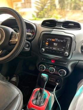 Jeep  ⏺️ Modèle Renegade TRAILHAWK ⏺️ Année : 2016  Marque: Jeep 
⏺️ Modèle Renegade TRAILHAWK
⏺️ Année : 2016 

KILOMÉTRAGE : 79000
⏺️ Carburant : Essence  
⏺️ Boite de Vitesse: Automatique ⏺️Detail : Full Option , Camera de recul intérieur cuir , jente aluminium, climatisation bizone, Comande au volant , key let’s Go, Bluetooth aux cables USB, 5 places, Confortable intérieur très propre comme extérieur , très bien entretenu ⏺️Moteur et Organe excellent

Prix : 7.500.000

POUR AVOIR PLUS D