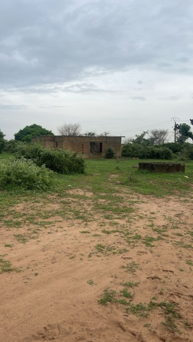 Terrain de 300 mètres carrés à vendre à Malicounda Sénégal Terrain de 300 mètres carrés à vendre à Malicounda péage
Type de papier: délibération
Eau et électricité à 100 mètres
À 5 minutes de la sortie du péage
Zone calme
Accès facile
Dakar à 45 minutes
AIBD à 30 minutes
Bon pour projet à usage d’habitation ou d’investissement immobilier
Prix: 6 000 000 de franc CFA soit 9 160 euros

