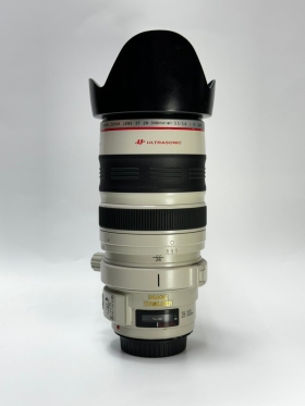 Objectif Canon 28-300mm f3.5-5.6 Ventes toutes catégories appareils photo et accessoires Canon Nikon Sony Lumix etc…