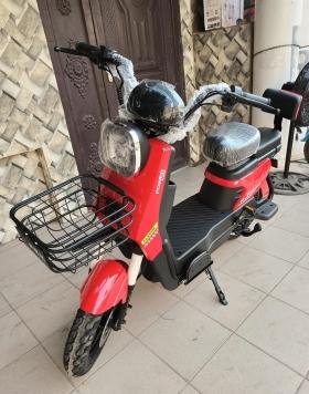 Scooters Electriques  Des scooters electriques neufs de 1ère, qualité supérieure. Disponibles en plusieurs marques, couleurs et modèles. À partir de 500.000fr Le prix varie selon la marque et le modèle.

Puissance : 800 W, Autonomie : 80 km, 60 km/h , 220V , Temps de charge 6h, Phares (Avant / Arrière) : Led, Freinage : ABS / Freins hydraulique a disque, Pneus : Tubless 20, Cadre : Alliage d