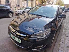 Opel Astra Année 2015 Opel Astra Année 2015

Diesel manuel
6 vitesses 
Climatisé kilomètres :114000km
Déjà muté plaque récent 

POUR PLUS D
