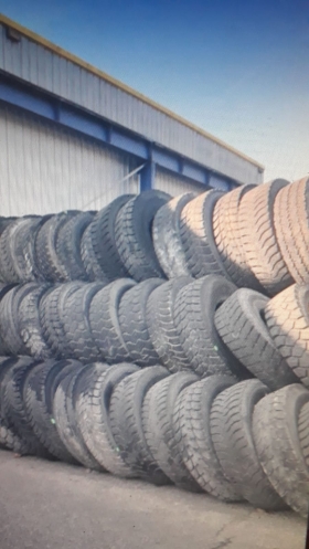 Vente de Pneu Bonjour, nous sommes une entreprise de vente de pneus ( la majorité des pneus poids lourds ) de bonnes qualités.
 Pour plus d