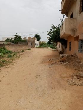 Terrain de 300 mètres carrés à vendre à Saly Sénégal