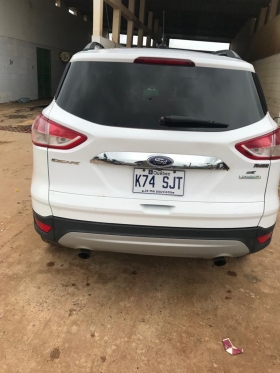 Wanter Ford Escape 2013 *Wanter RanG  Mouy Gaw!!* Ford escape 2013  Venant / full option 130mill km essence automatique.
*visible a Thies*
Prix Kheweul: 7.800.000f
*Contact Appel ou Whatsapp:*
*782718278 ou 764823888*