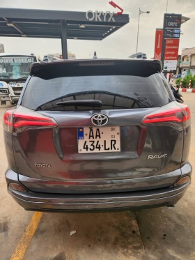 Toyota RAV4 XLT 2017 *VENTE MOU GAW!!*
TOYOTA RAV4 XLT 2017 Tres Propre
*Plaque Recente/ Annee: 2017/ Climatisée/ AUTOMATIQUE ESSENCE/ 4 cylindres/ VERSION 4X4 / INTÉRIEUR TISSU/ GRAND ÉCRAN CAMÉRA DE RECUL/ EN EXCELLENT ETAT, RIEN A SIGNALER*
*- PRIX Kheweul: 8.950.000f*
*- Visible a Guediaway*