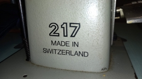 Machine à coudre Bernina industriale 217