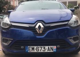 Renault Clio 2017 Marque:Renault 
Modèle:Clio
Année:2017
Transmission:Manuelle 
Énergie:Essence 
Kilométrage:- de 100mille km
Venant Faible consommation 
               Prix:6.000.000frcfa.                                                                      Pour Avoir Plus d