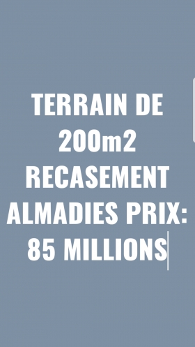 TERRAINS A VENDRE TERRAIN DE 200m2 SISE AU RECASEMENT DES ALMADIES