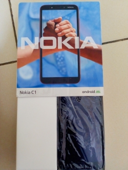 Nokia C1 Je mets en vente un Téléphone Nokia C1, neuf. Prix discutable.