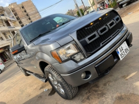 FORD F-150 FORD F-150 2013
6 cylindres 
Automatique 
Essence 
Caméra de recul 
90.000 miles
