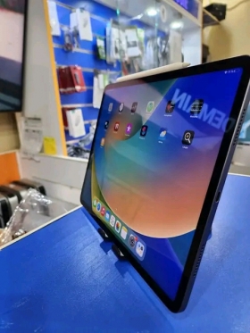 iPad Pro 12,9'' M1 2021 Wi-Fi 
