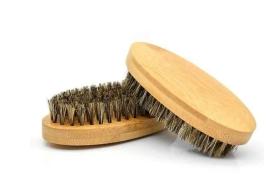 Brosse barbe et wave  Brosse barbe et wave 