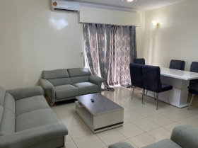 Appartement meublé climatisé situé au cœur du plateau de Dakar Appartement meublé climatisé situé au cœur du plateau de Dakar,  au 2e étage d’un immeuble sécurisé. 
Nous vous offrons:
Capacité d