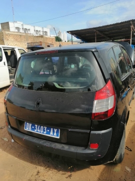Renault Scenic 2007 *WANTER RANG MOUY GAW!!*
Renault Scénic 
Manuel diesel 
Climatiseur 
Année 2007
