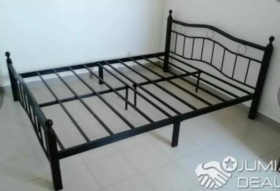 Lit en fer forgé Des lits en fer forgé 2 et 3 places disponibles chez InovMeuble à un bon prix.
 
✅A partir de 130.000 fr. Les prix varient en fonction des dimensions .

✅Livraison 