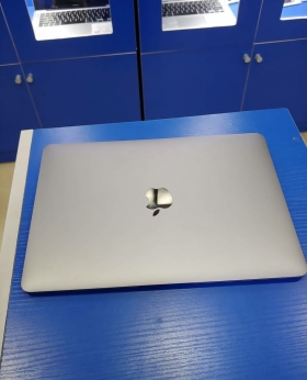 MacBook Air i5 2019