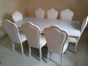 Tables à manger 6 et 8 chaises Tables à manger de 6 et 8 chaises importées et neuves, qualités supérieures disponible chez Inov Meuble à partir de 260.000f
Livraison et montagne GRATUITS dans la ville de Dakar
Contactez-nous pour plus d