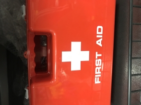 Trousse de premier secour et boite d’urgence First aid kit