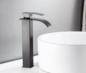 robinet mitigeur pour vase et lavabo facile à installer, disponible en grand et mini format. Ce robinet avec son style donne une belle vue avec la sortie d