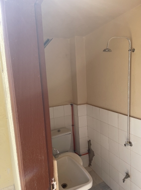 Chambre + Salle de bain en face de l'océan à Diamalaye