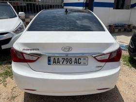 Hyundai Sonata 2012 *WANTER RANG MOUY GAW!! PROMO GAMOU!!*
Hyundai Sonata 2012 Tres Propre
*Plaque Recente/ Annee: 2012/ Climatisée/ Essence Automatique/ 4 cylindres/ interieur Cuir/ Full option: Grand Ecran, clef les go/ En Bon Etat*
*- Visible a Yoff*