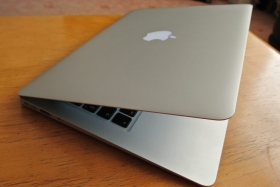 MacBook Air core i5 