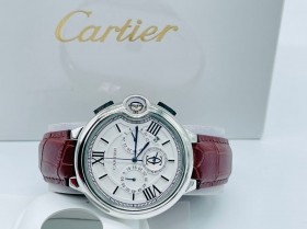 Cartier chronographe  Montres Cartier Ballon Bleu
idéale pour vos cérémonies importantes Messieurs 
livraison possible partout sur Dakar 