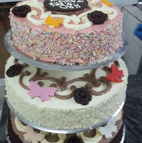 Gâteau d'anniversaire ou de mariage
