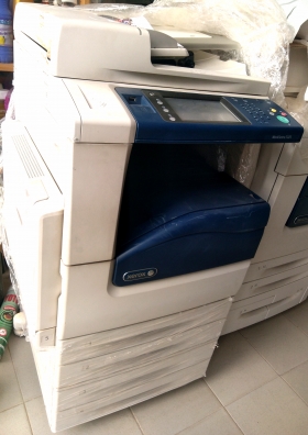 Grande photocopieuse en couleur Xerox 7225 multifonctions écran digitale 