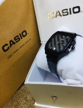 Montres Casio à aiguilles Nos nouvelles Casio analogiques unisexes assez classes.
plusieurs couleurs disponibles !!
livraison possible partout sur Dakar