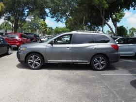  2017 Nissan Pathfinder Platinum Full Option for sell 2017 Nissan Pathfinder Platinum Full Option for sale 

2017 Nissan Pathfinder Platinum , it is still very clean like new, it is
GCC Specification , full option with perfect tyres ( jake.mathias01@gmail.com)

Mileage:     12,677 miles
Exterior Color:     Gray Metallic
Interior Color:     Black
Gas Mileage:     20 MPG City
27 MPG Highway
Engine: V6
Drivetrain: Front-Wheel Drive

Serious and interested buyers should contact via email ( jake.mathias01@gmail.com)