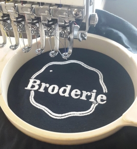 BRODERIE