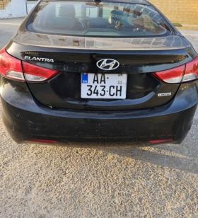 Hyundai Elantra 2015 *WANTER RANG MOUY GAW!! PROMO DECEMBRE!!*
Hyundai Elantra 2015 Tres Propre
*Plaque Recente/ Climatisée/ Annee: 2015/ Automatique Essence ⛽️/ 4 cylindres/ Toit ouvrant Intérieur cuir/ En Excellent Etat, Rien a Signaler*
*- PriX Kheweul: 3.850.000f*
*- CONTACT APPEL OU WHATSAPP:
78 271 82 78
*- Visible a La Foire*