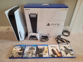 Playstation 5 Disc Version Console PS5 Playstation 5 Disc Version Console PS5  Bundle brand new original with complete accessories in his box and 1 years warranty.

contact :whatsApp +17408303993