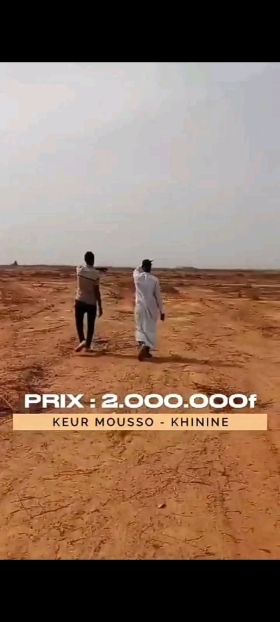 Des parcelles de 225m² à Keur Moussa dans une zone de recasement Des terrains et parcelles disponibles à Keur Moussa située à une cinquantaine de kilomètres à l