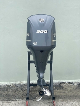Yamaha 300hp/200hp/100hp Mercury 40hp Outboard   We sell used outboard boat engines, in perfect condition, very clean with low hours and at a very affordable price. 

Yamaha 350HP .....$6,000 Us dollars
Yamaha 300HP ....$4,000  Us dollars
Yamaha 200HP .....$3,000 Us dollars
Yamaha 150HP .......$2,000 Us dollars
Yamaha 25hp ........$580 Us Dollars
Yamaha 90HP ......$950 Us dollars
Yamaha 60HP New.....$1,300 Us dollars
Yamaha 115HP......$1,350 Us dollars
Yamaha 40HP .....$750 Us dollars

Mercury 40HP ......$1,200 Us dollars
Mercury 30HP .....$850 Us dollars
Mercury 90HP .....$1,500 Us dollars 
Mercury 225HP ....$3,500 Us dollars

Evinrude 6hp new...$800 Us dollars 
Suzuki 140HP .....$2,100 Us dollars 

For More information regarding purchase procedure contact us via email: eng.board78@gmail.com
whatsapp:+447404420133 