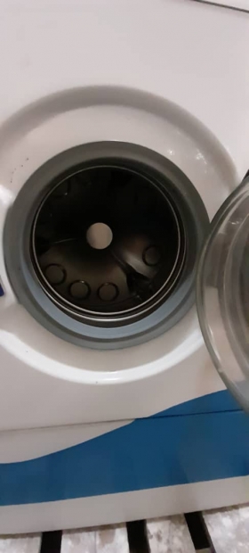Machine à laver industrielle