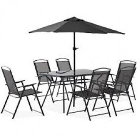 Meubles de jardin - table chaises en fer et parasol