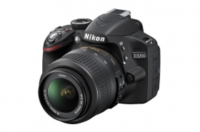  Nikon d3200 Je vends mon appareil nikon d3200 deuxième main.
Tel : 775187823
