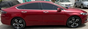 Ford Fusion automatique  ANNÉE 2014 Ford Fusion automatique /ANNÉE 2014
essence climatisé full option intérieur cuir toit ouvrant grand écran kilométrage 106 
 
