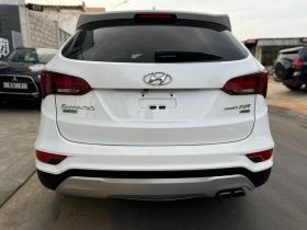 Hyundai santafe limited 2017